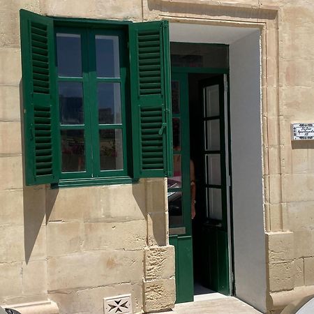 Stylish Typical Maltese Getaway Close To The Sea Sliema Exteriör bild
